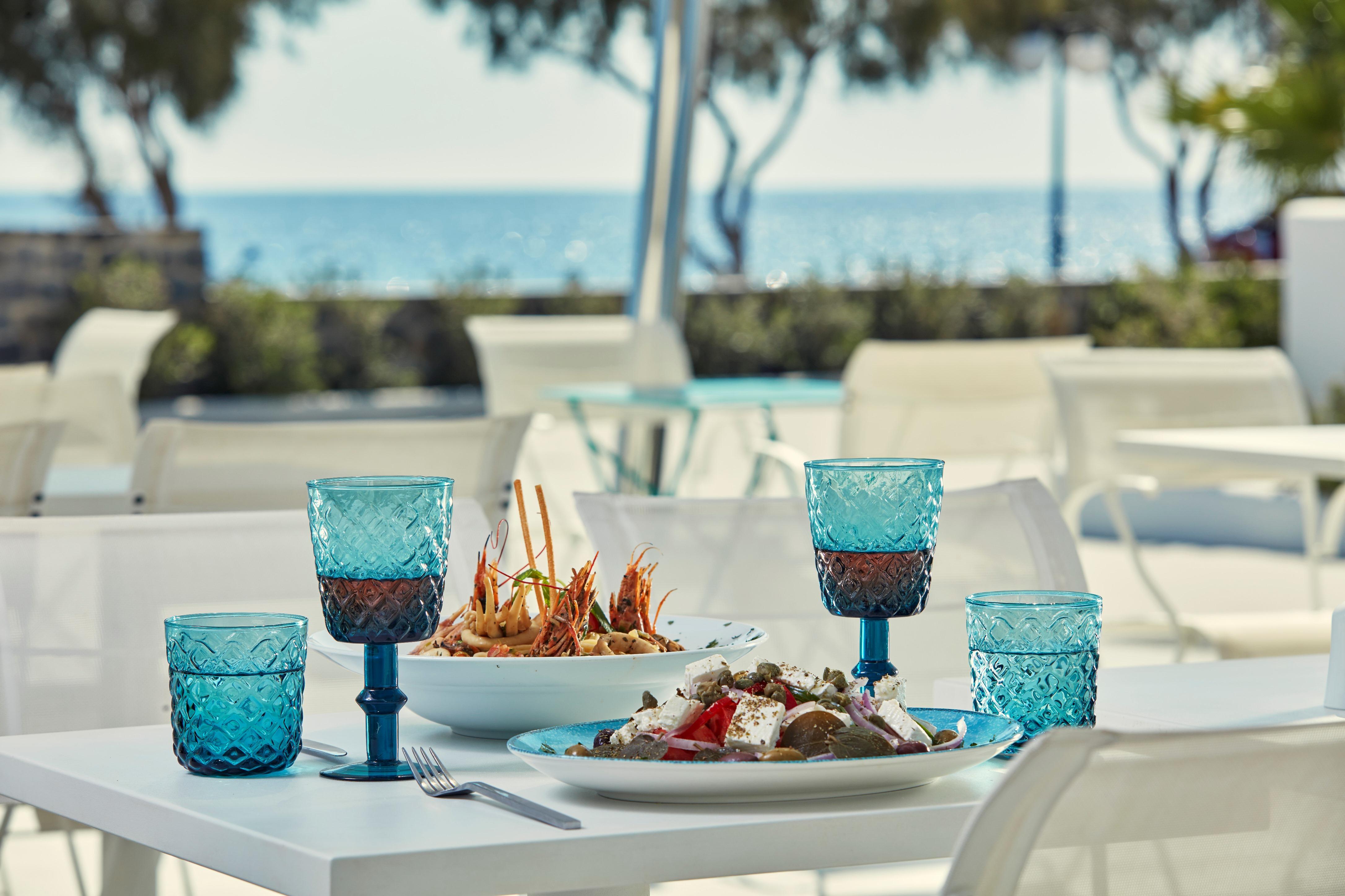 Aqua Blue Beach Hotel Perissa  Exterior photo