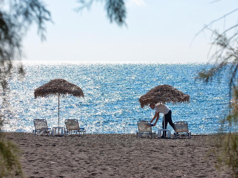 Aqua Blue Beach Hotel Perissa  Exterior photo