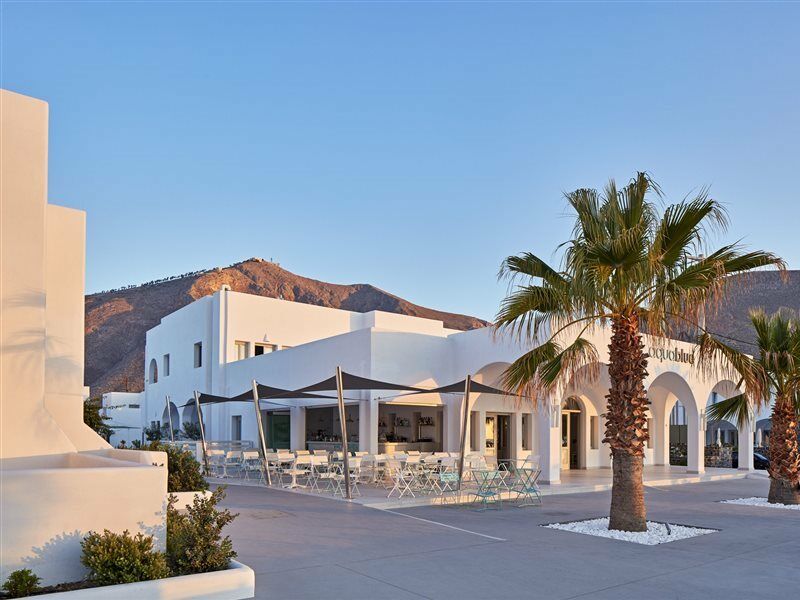 Aqua Blue Beach Hotel Perissa  Exterior photo